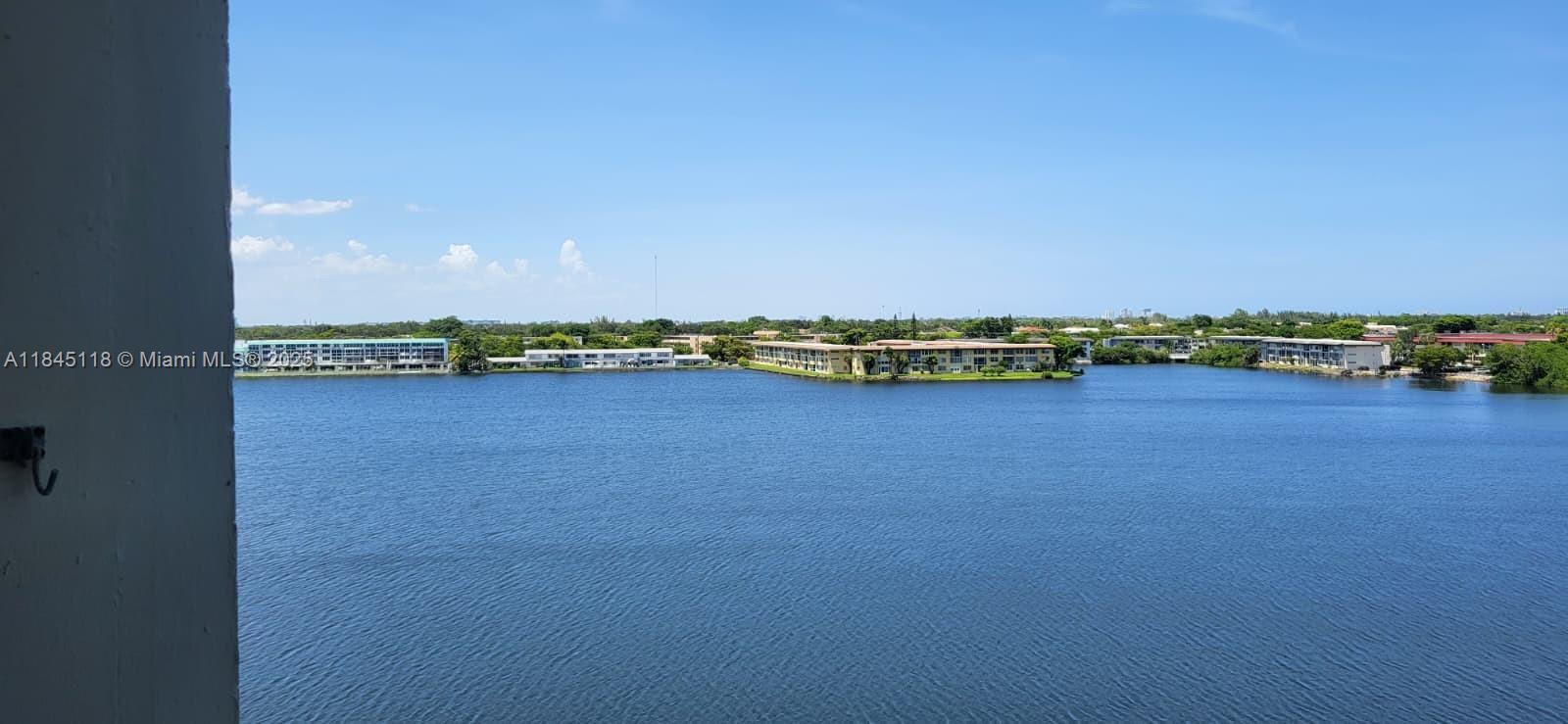 1301 NE Miami Gardens Dr 602W