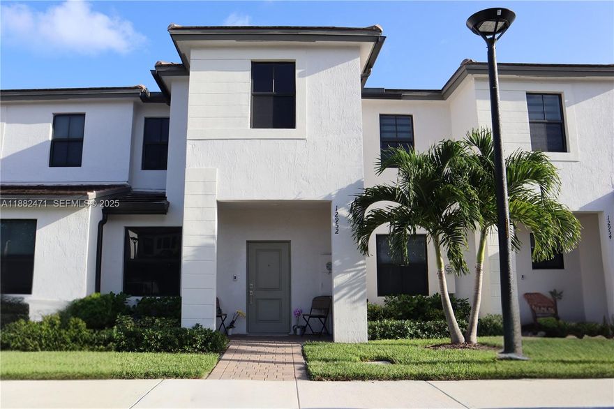 Welcome to Sienna Reserve! Live in style in this resort-inspired community featuring a sparkling pool, gym, clubhouse, and multiple playgrounds that are perfect for both relaxation and recreation. This modern 2-story townhouse, built in 2022, offers 3 bedrooms, 2.5 bathrooms, 2 assigned parking spaces + guest parking, and low monthly HOA fees.  Prime Location! Just minutes from Publix, shopping, dining, top-rated schools, US-1, and the Turnpike...everything you need is within easy reach. Enjoy the benefits of lot & block ownership (not a condo), making financing easier and not subject to stricter condo rules and approvals. Qualifies for FHA, VA, & conventional loans with low down payment options and no condo approval needed. Priced to sell, don’t miss out on this incredible opportunity!