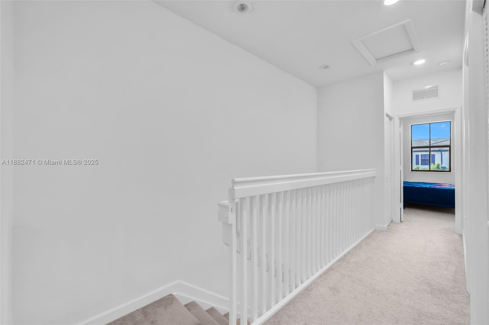 SIERRA RESERVE SOUTH - Residential