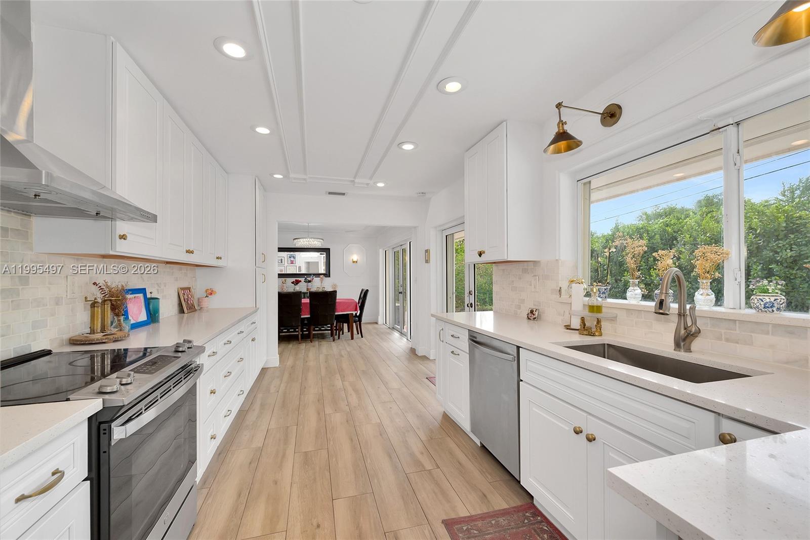 CYPRESS COVE ESTATES SEC - Residential