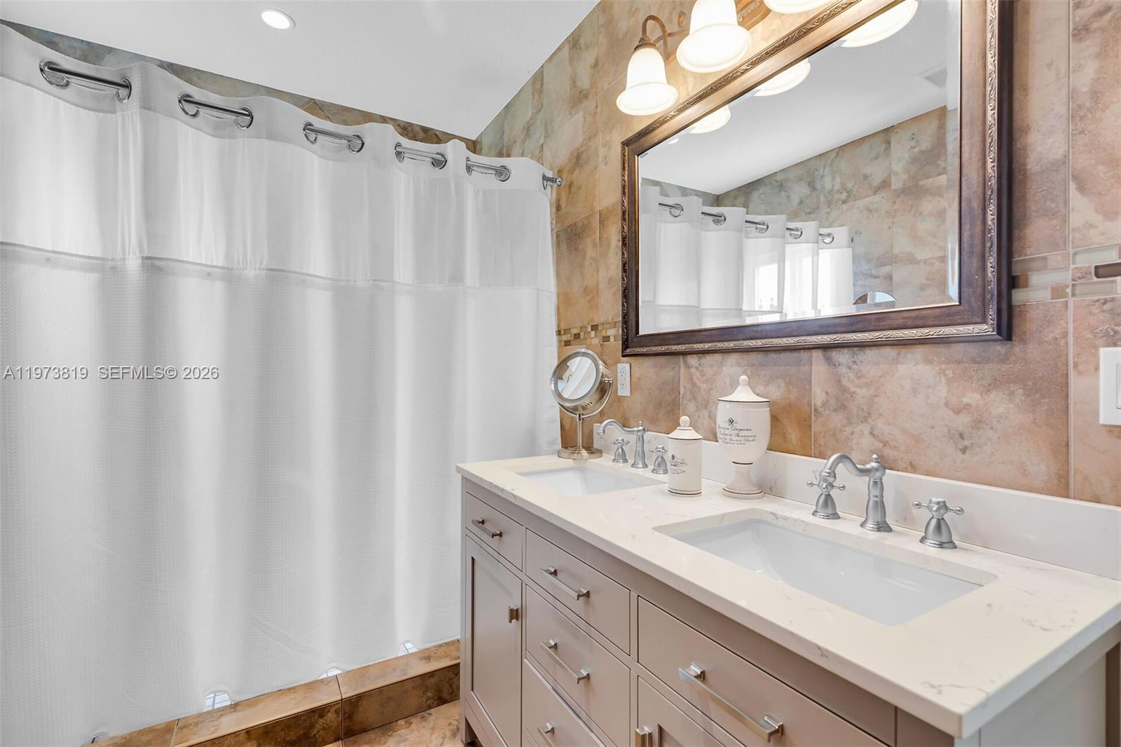 BLUE WATERS TR VILLAGE SE - Residential