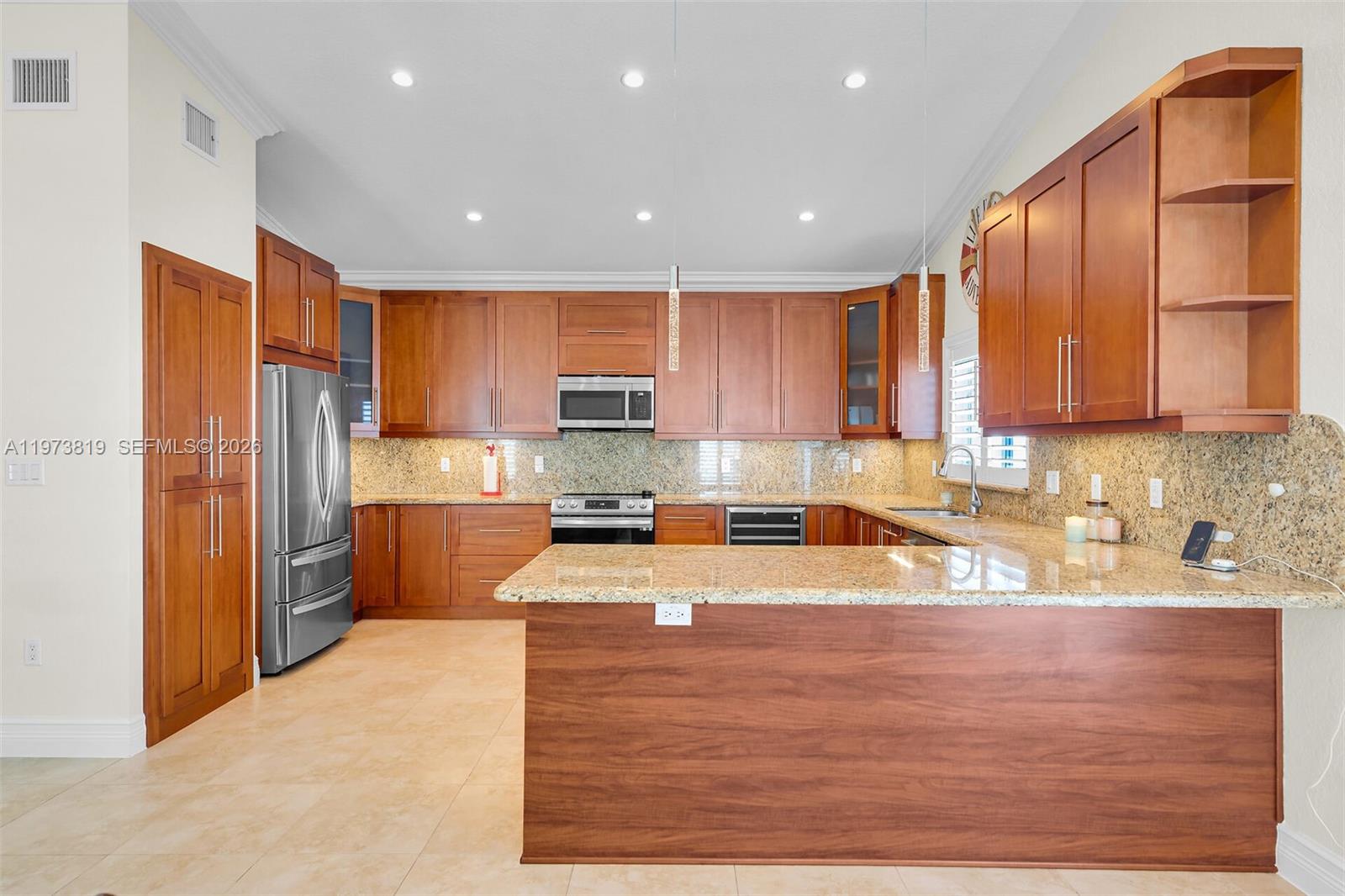 BLUE WATERS TR VILLAGE SE - Residential