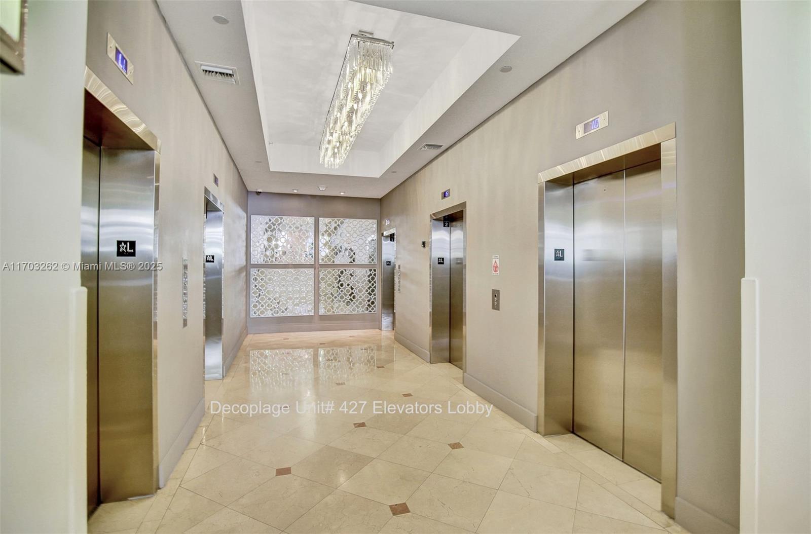 100 Lincoln Rd 427, Miami Beach, Miami-Dade County, Florida - 1 Bathrooms - 
