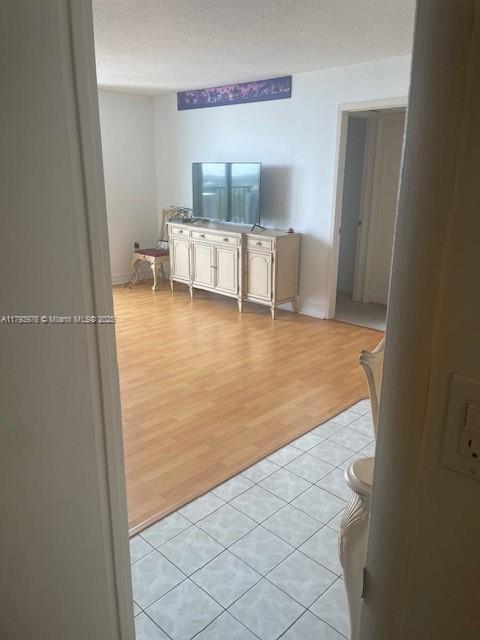 COMMODORE PLAZA CONDO - Residential