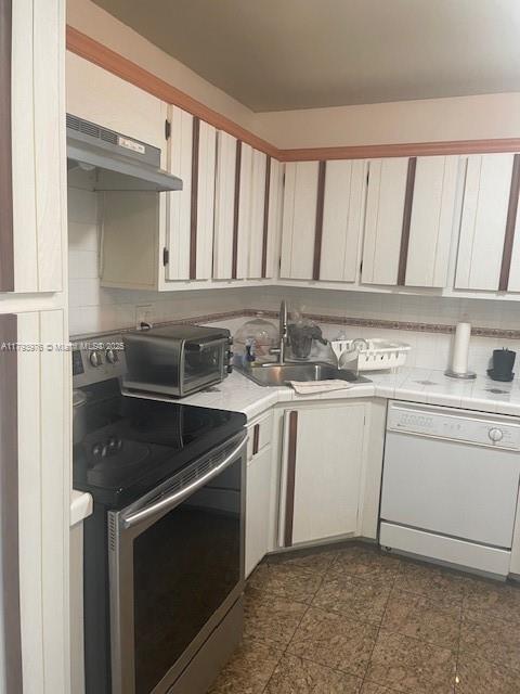 COMMODORE PLAZA CONDO - Residential