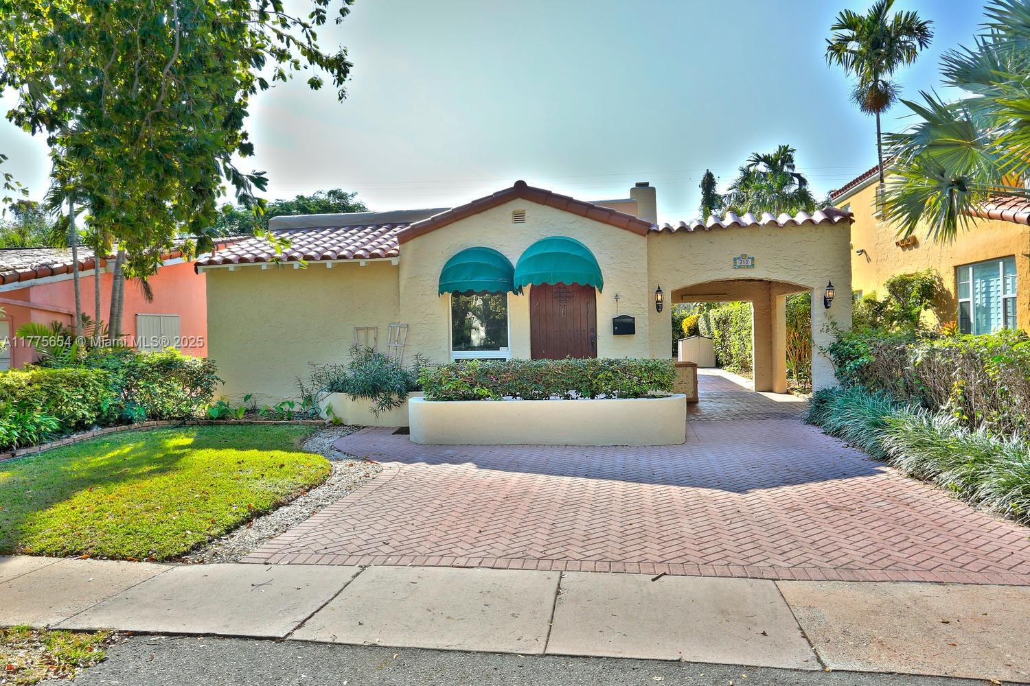 Rental Property at 712 Navarre Ave, Coral Gables, Broward County, Florida - Bedrooms: 3 
Bathrooms: 2  - $6,495 MO.