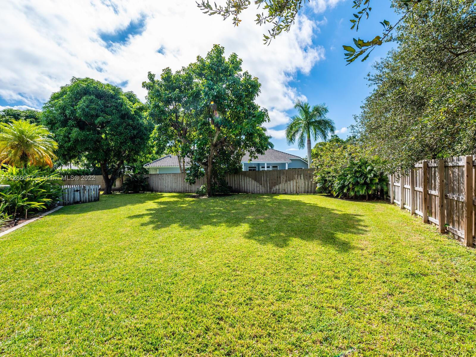 SHEAR GROVES - Residential