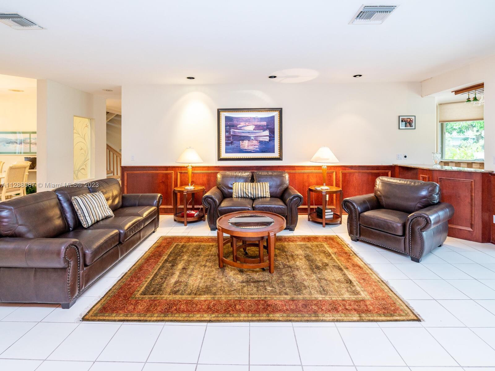 SHEAR GROVES - Residential