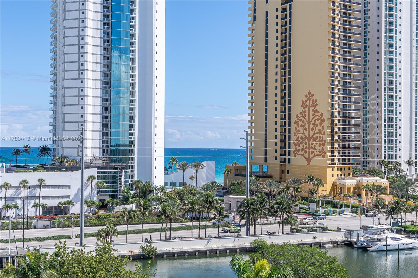 OCEANIA IV CONDO - Residential