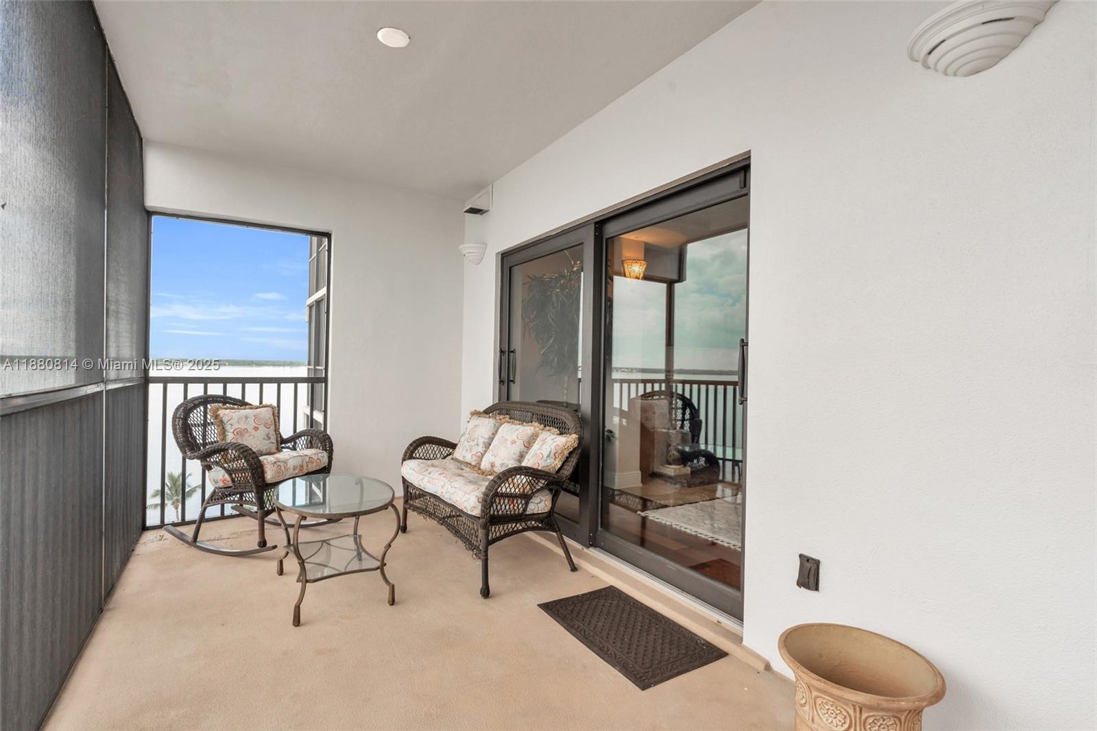 POINTE ROYALE - Residential