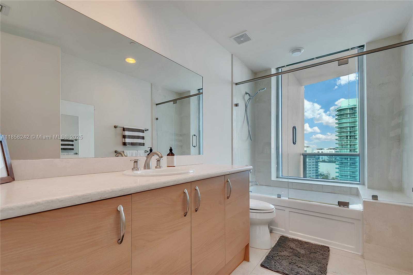 RESIDENCES - THE BATH CLUB - Residential