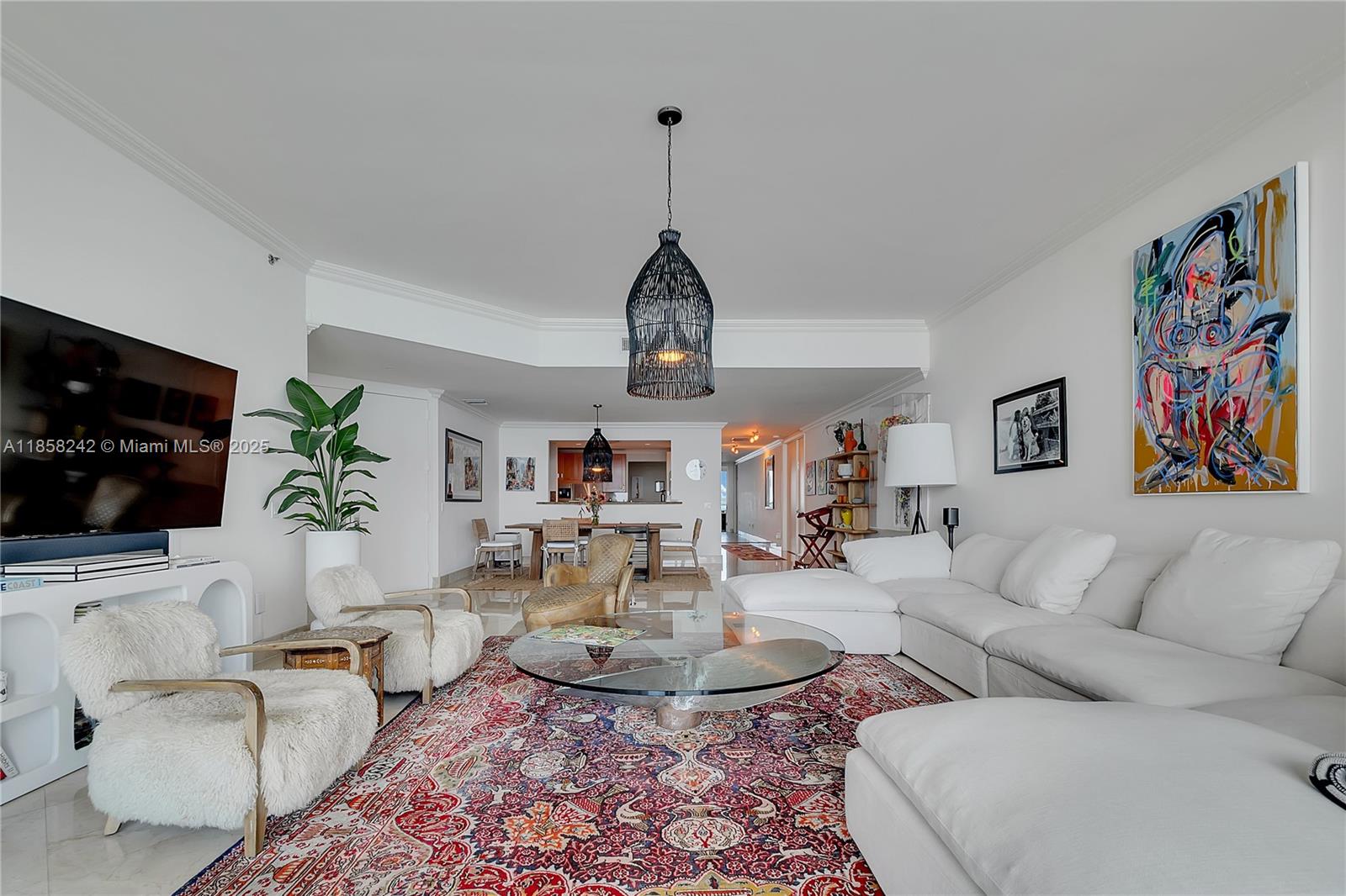 RESIDENCES - THE BATH CLUB - Residential