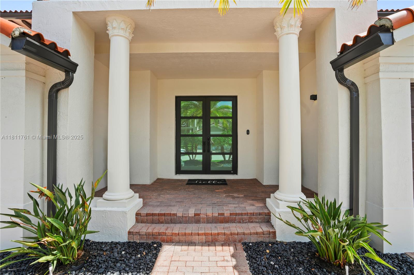 7855 SW 195th Ter