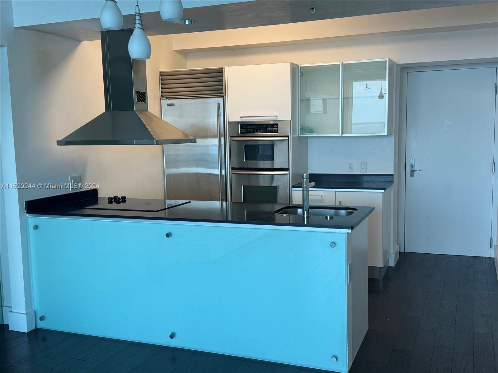 THE EMERALD AT BRICKELL C - Residential