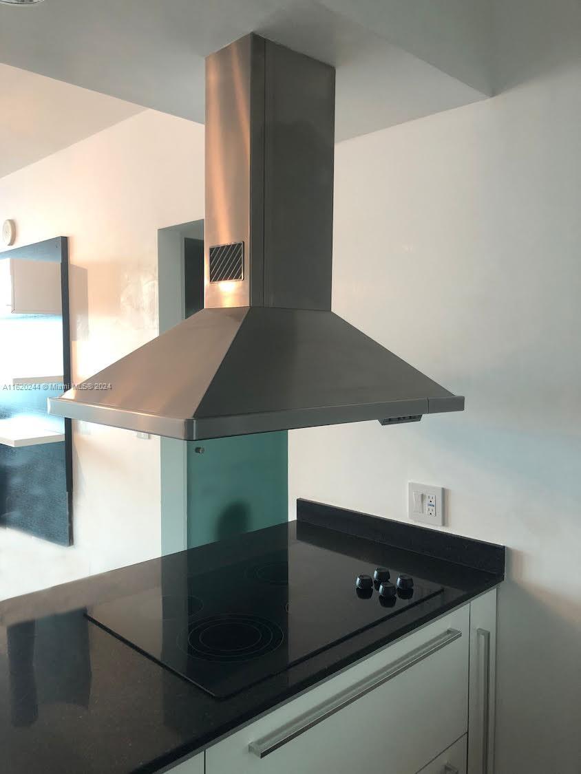 THE EMERALD AT BRICKELL C - Residential