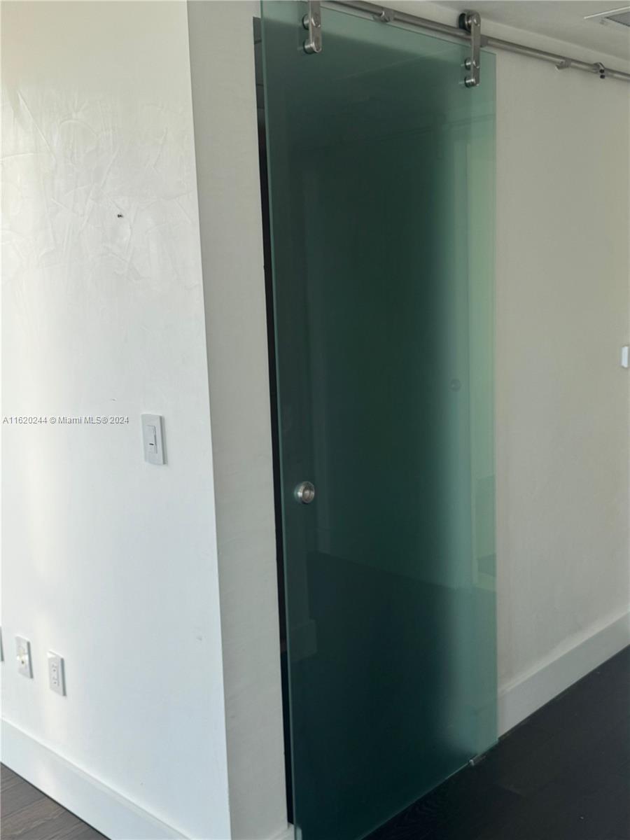 THE EMERALD AT BRICKELL C - Residential