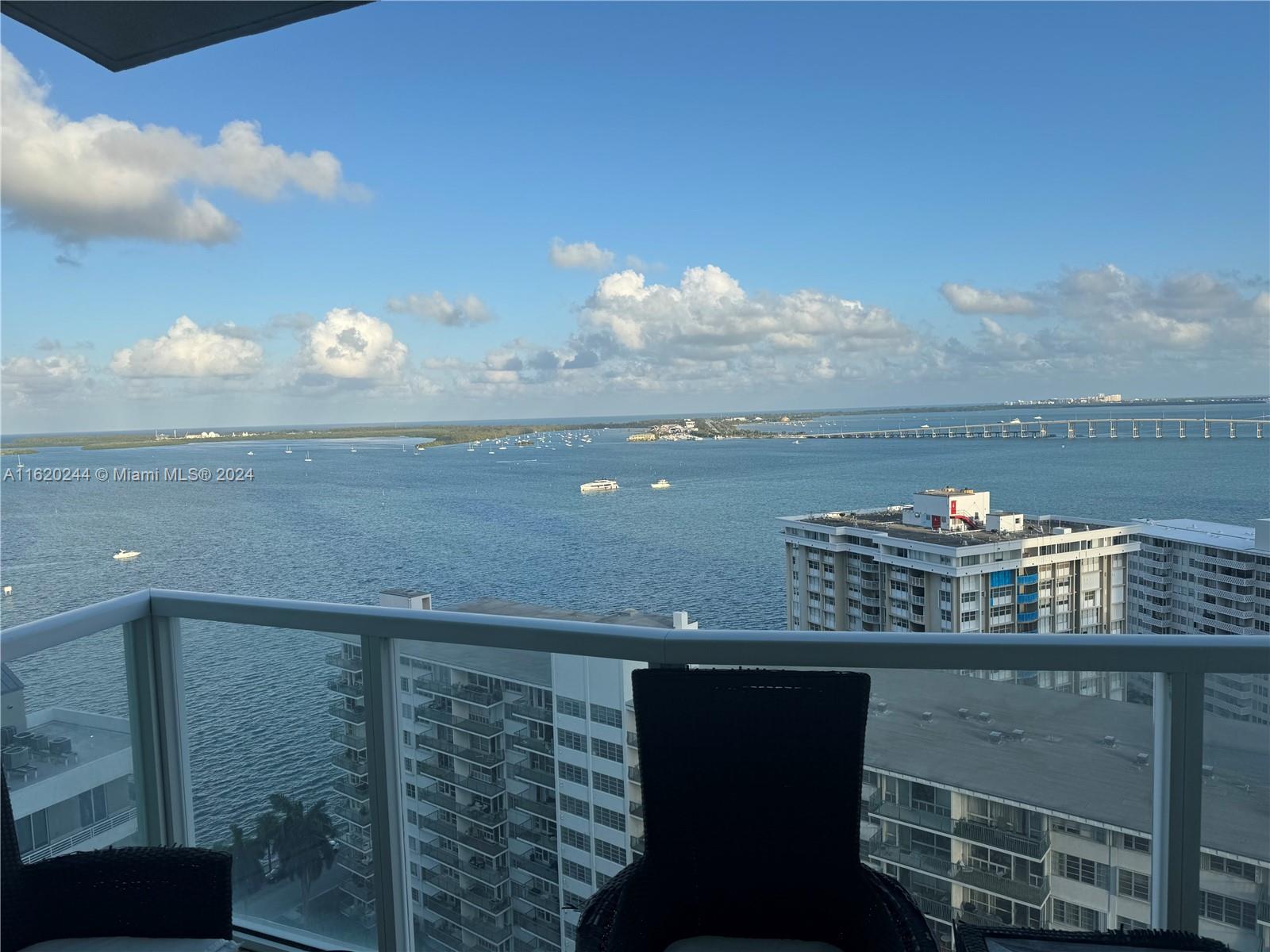 THE EMERALD AT BRICKELL C - Residential