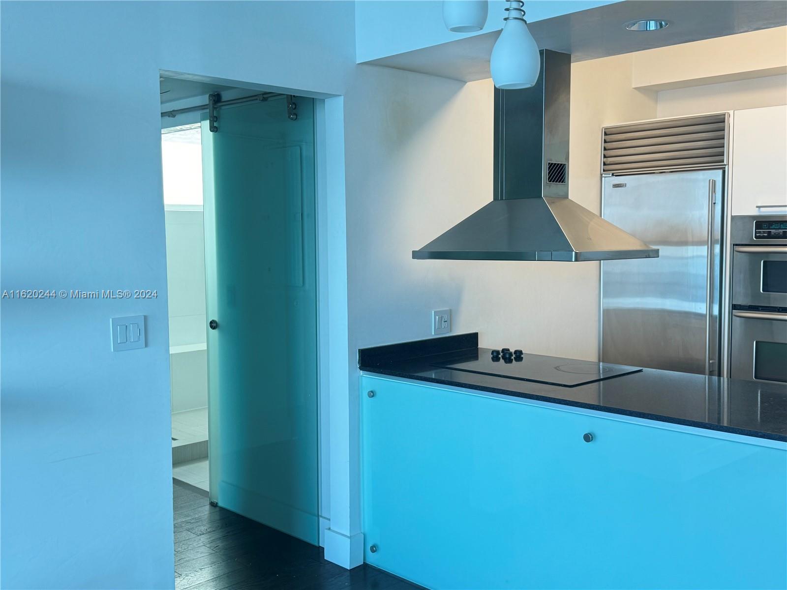 THE EMERALD AT BRICKELL C - Residential