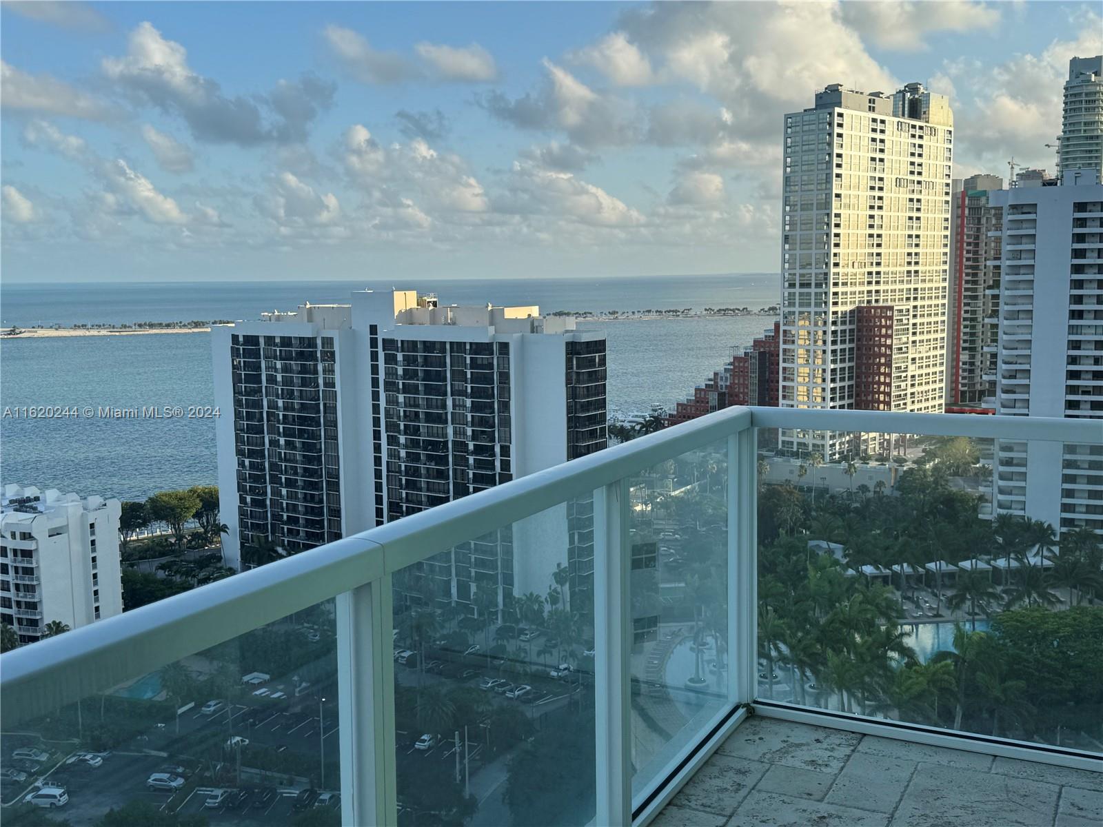 THE EMERALD AT BRICKELL C - Residential