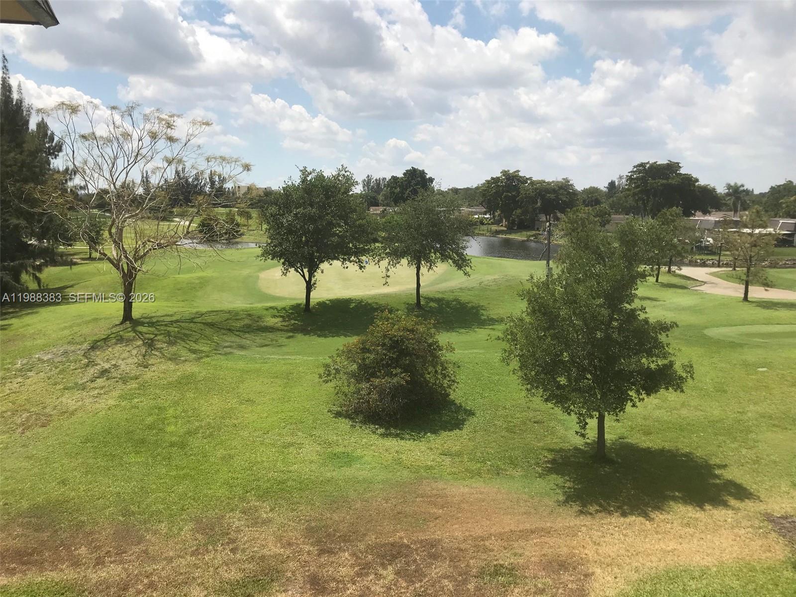 ARROWHEAD CONDO NO IV - Residential