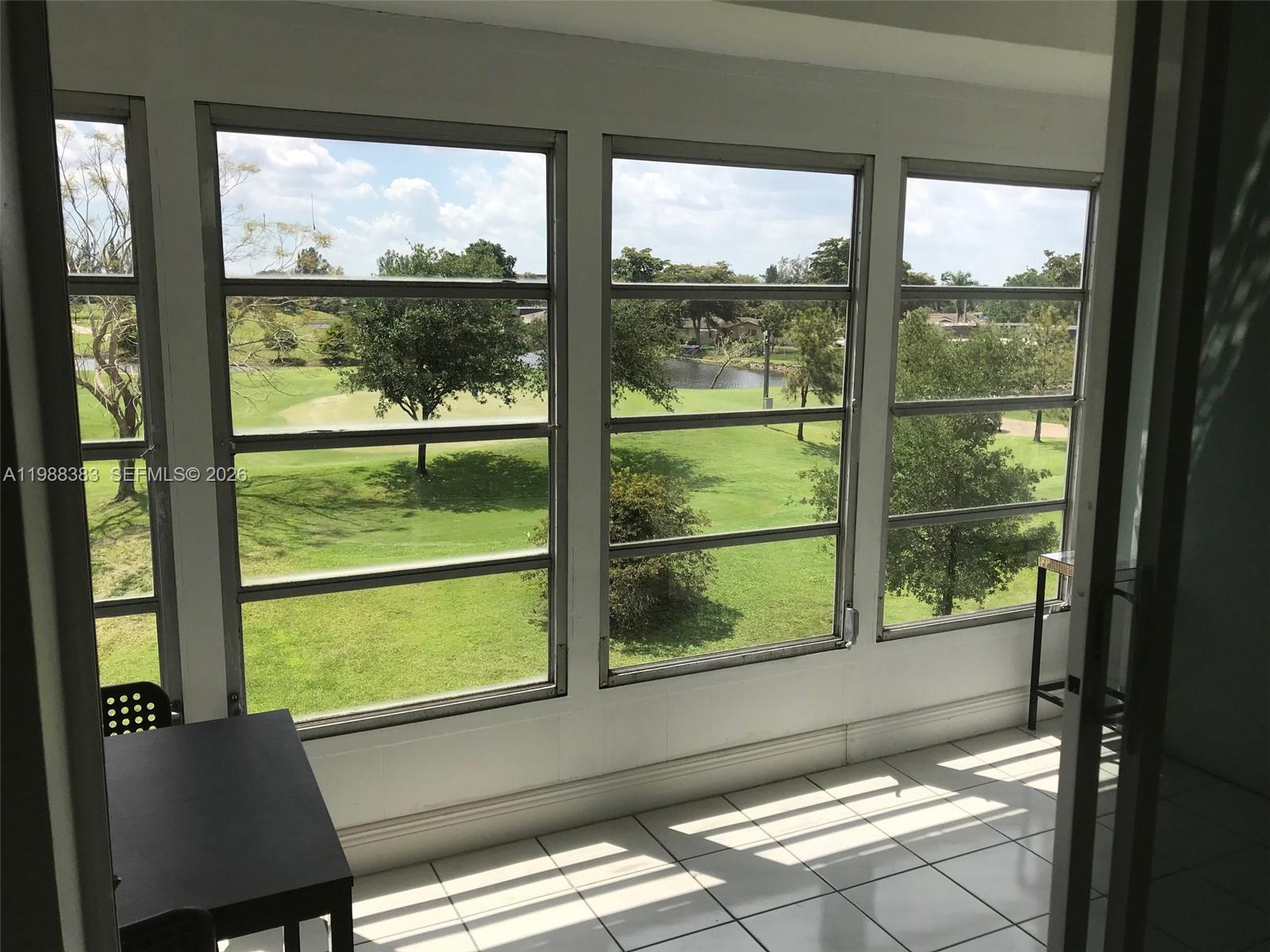 ARROWHEAD CONDO NO IV - Residential