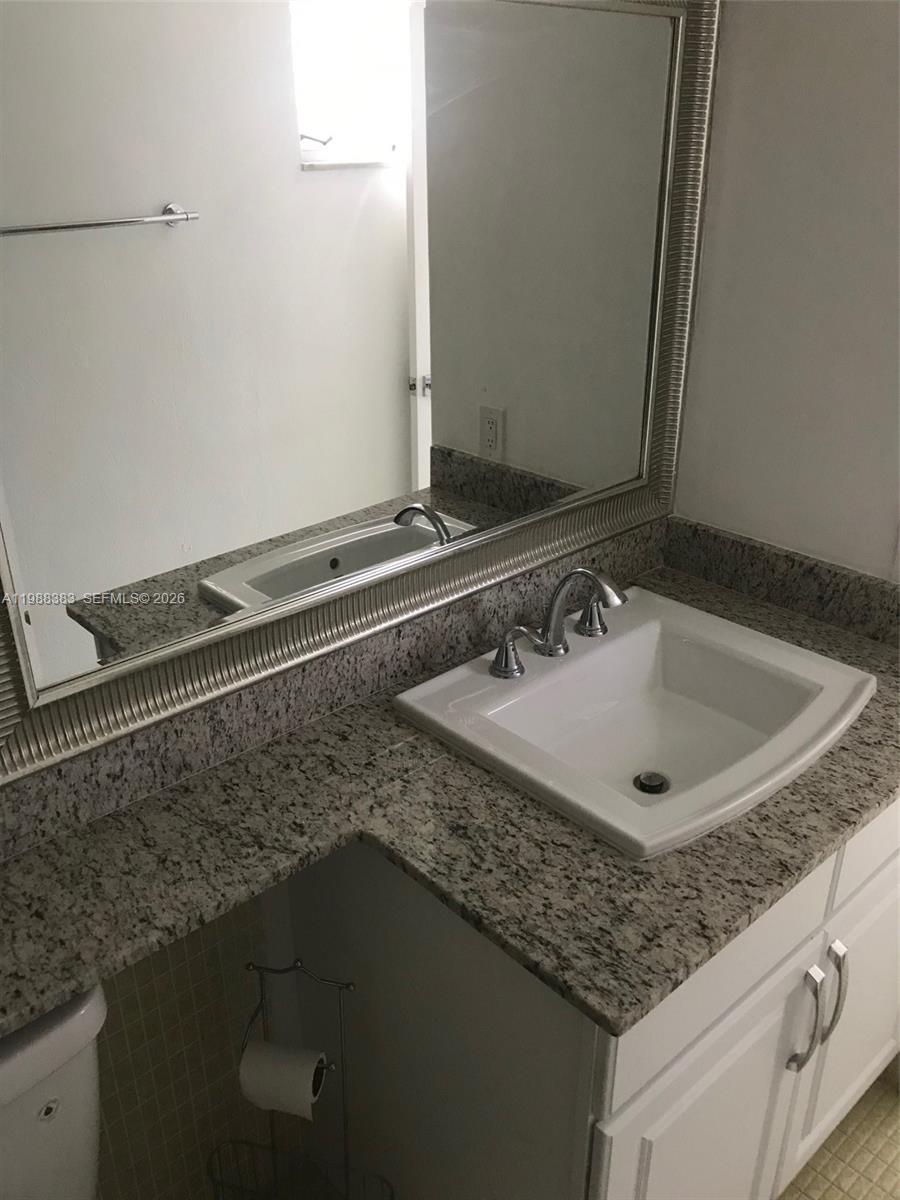 ARROWHEAD CONDO NO IV - Residential