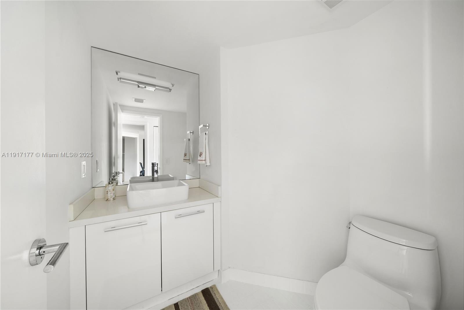 1000 ISL BLVD WILLIAMS IS - Residential Lease