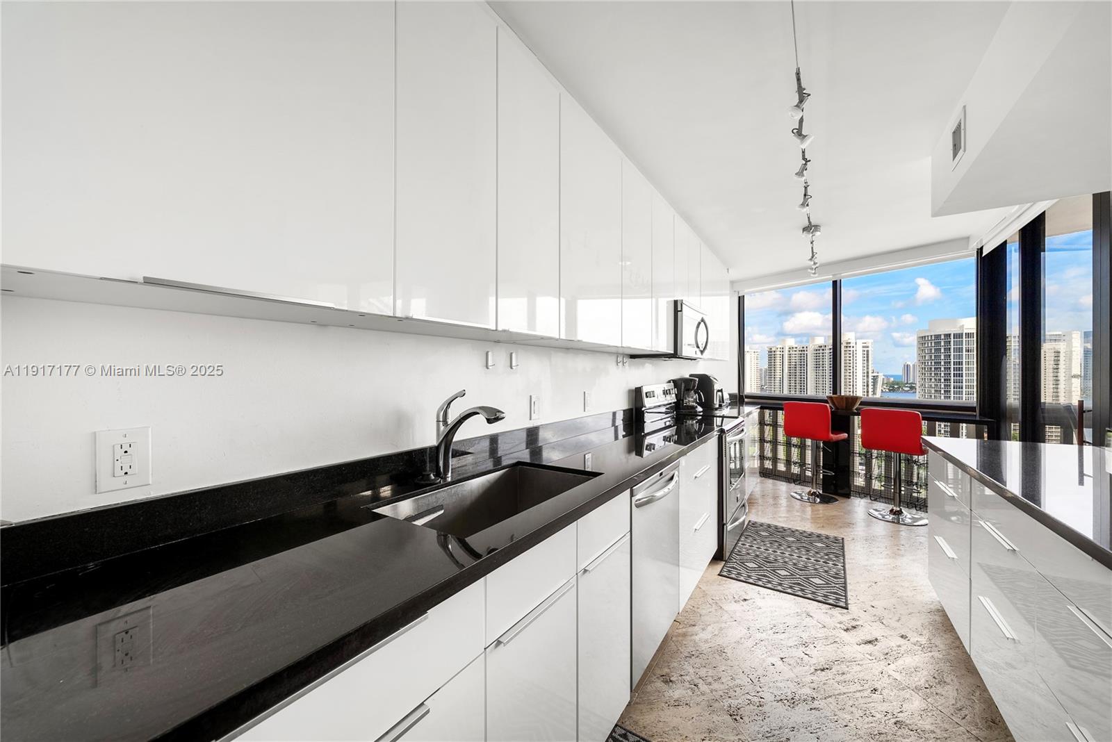 1000 ISL BLVD WILLIAMS IS - Residential Lease