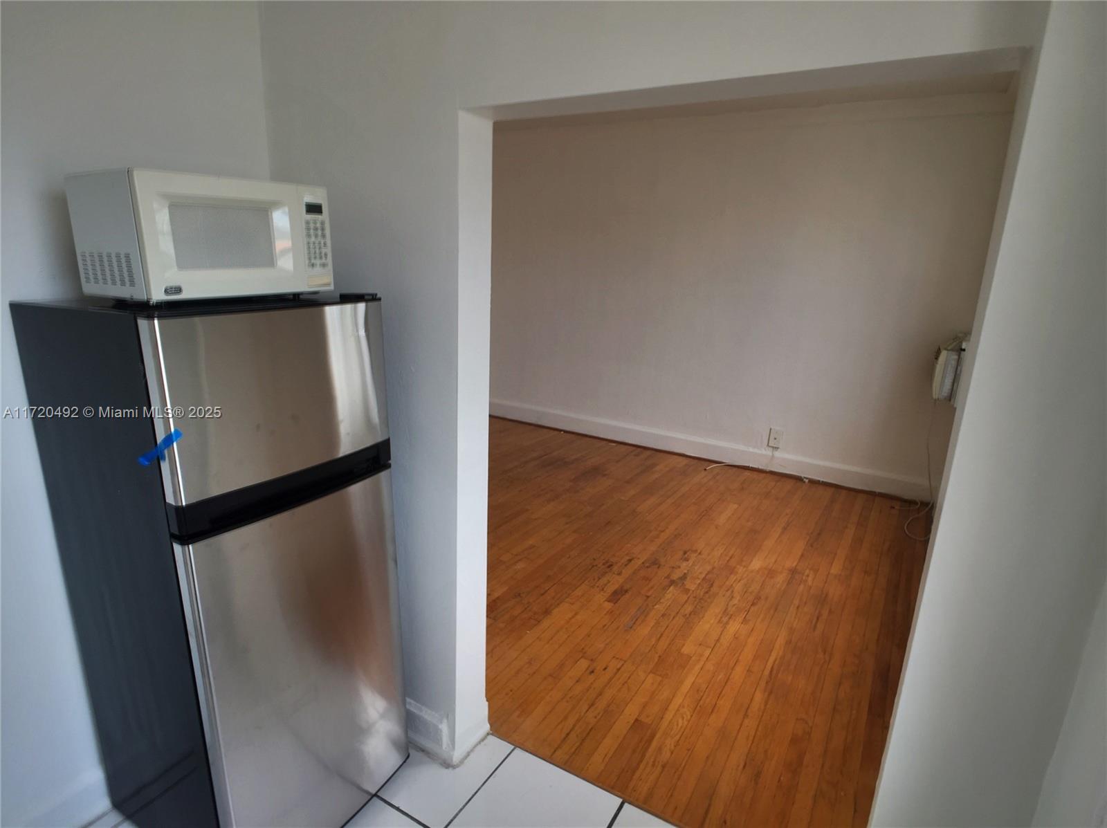 MONTERREY CONDO - Residential Lease