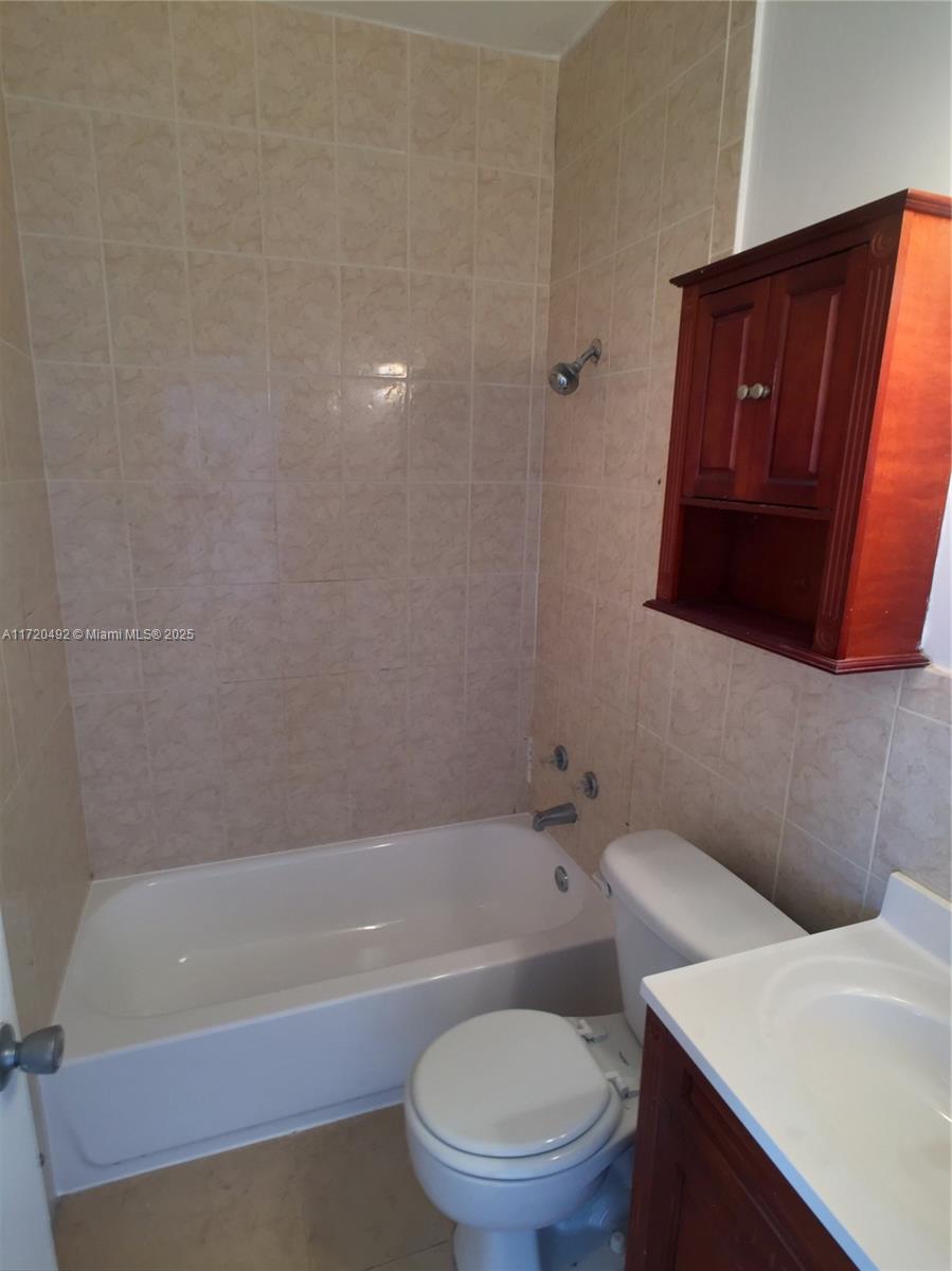 MONTERREY CONDO - Residential Lease