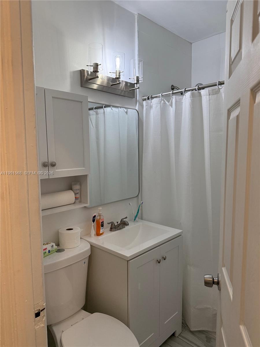 CRESTWOOD - Residential