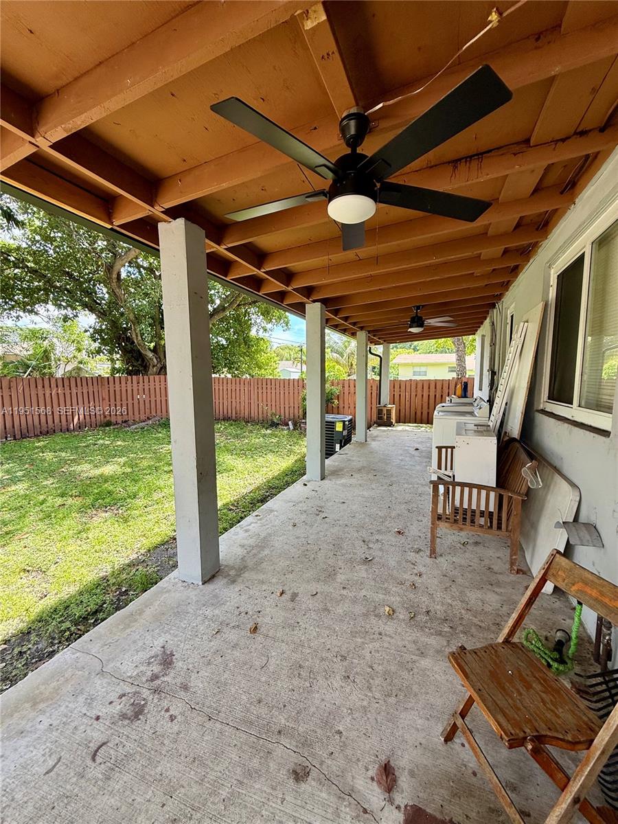 CRESTWOOD - Residential