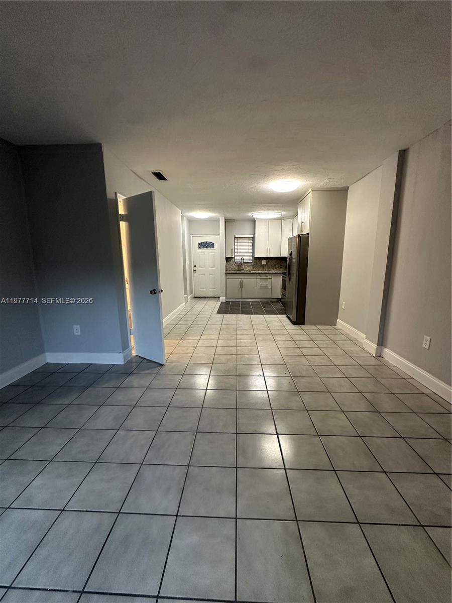 VILLAS TOWNHOUSES OF SWEE - Residential Lease