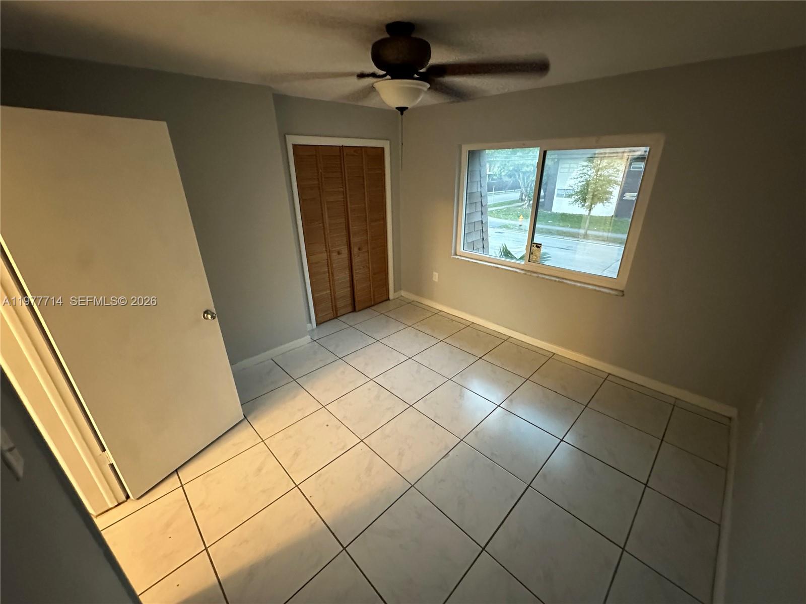 VILLAS TOWNHOUSES OF SWEE - Residential Lease