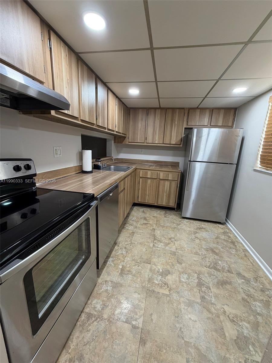 THE HORIZONS CONDO #2 - Residential