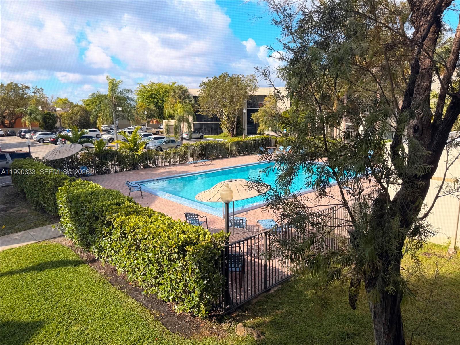 THE HORIZONS CONDO #2 - Residential