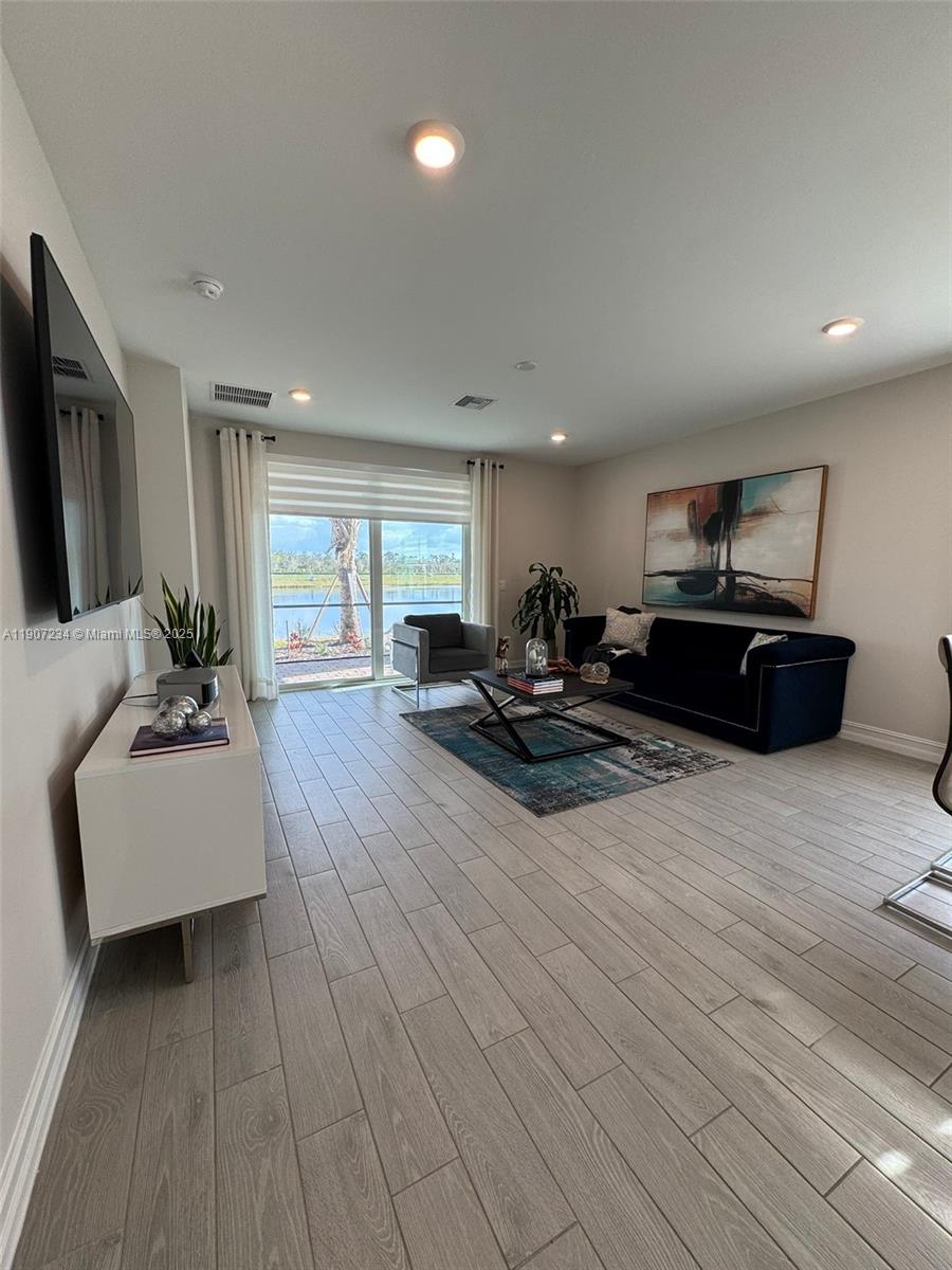 Palmetto Landings - Residential Lease