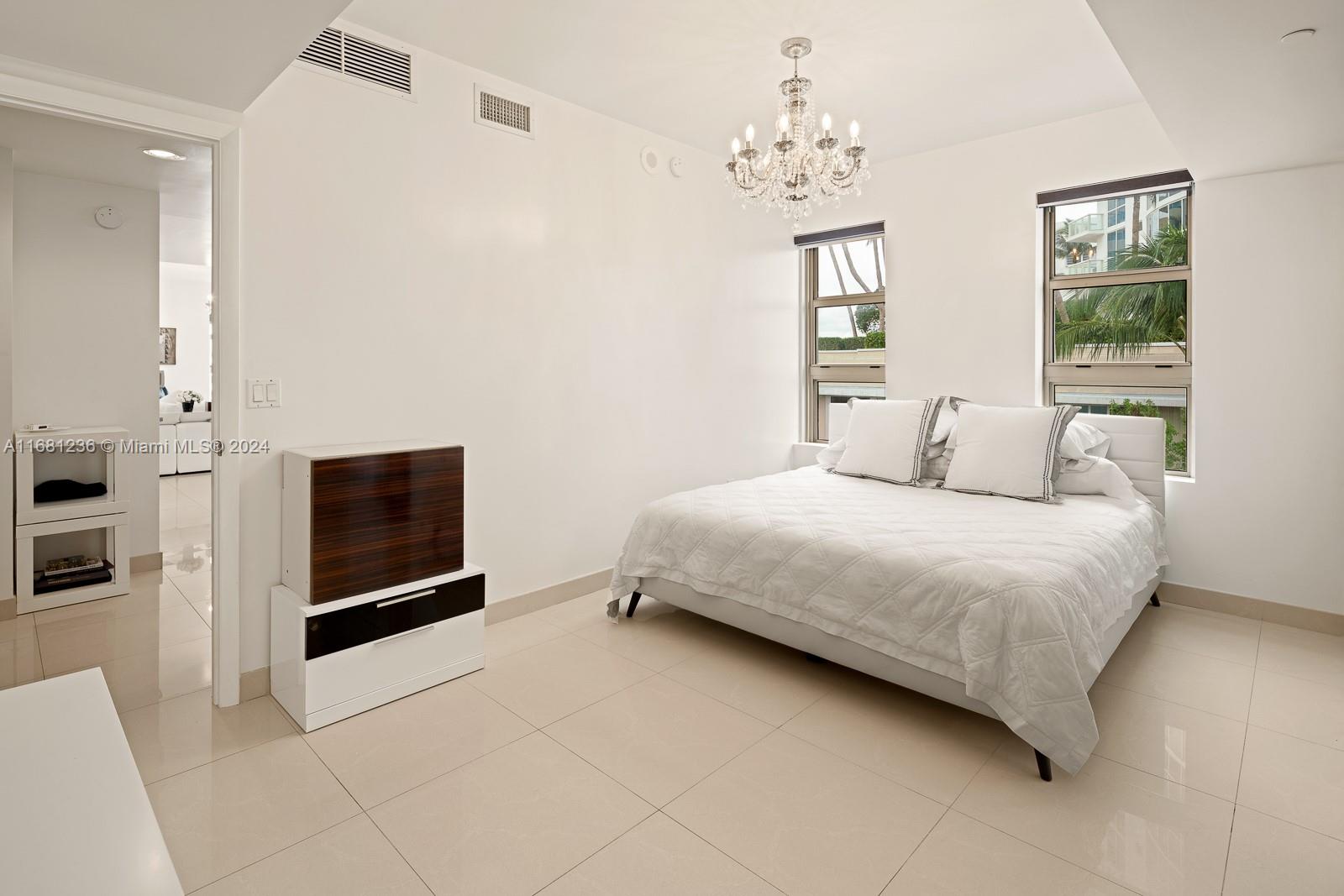 THE CARIBBEAN CONDO - Residential