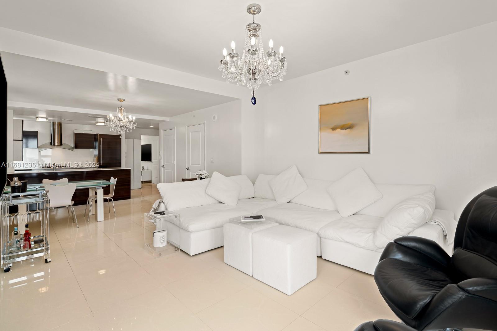THE CARIBBEAN CONDO - Residential
