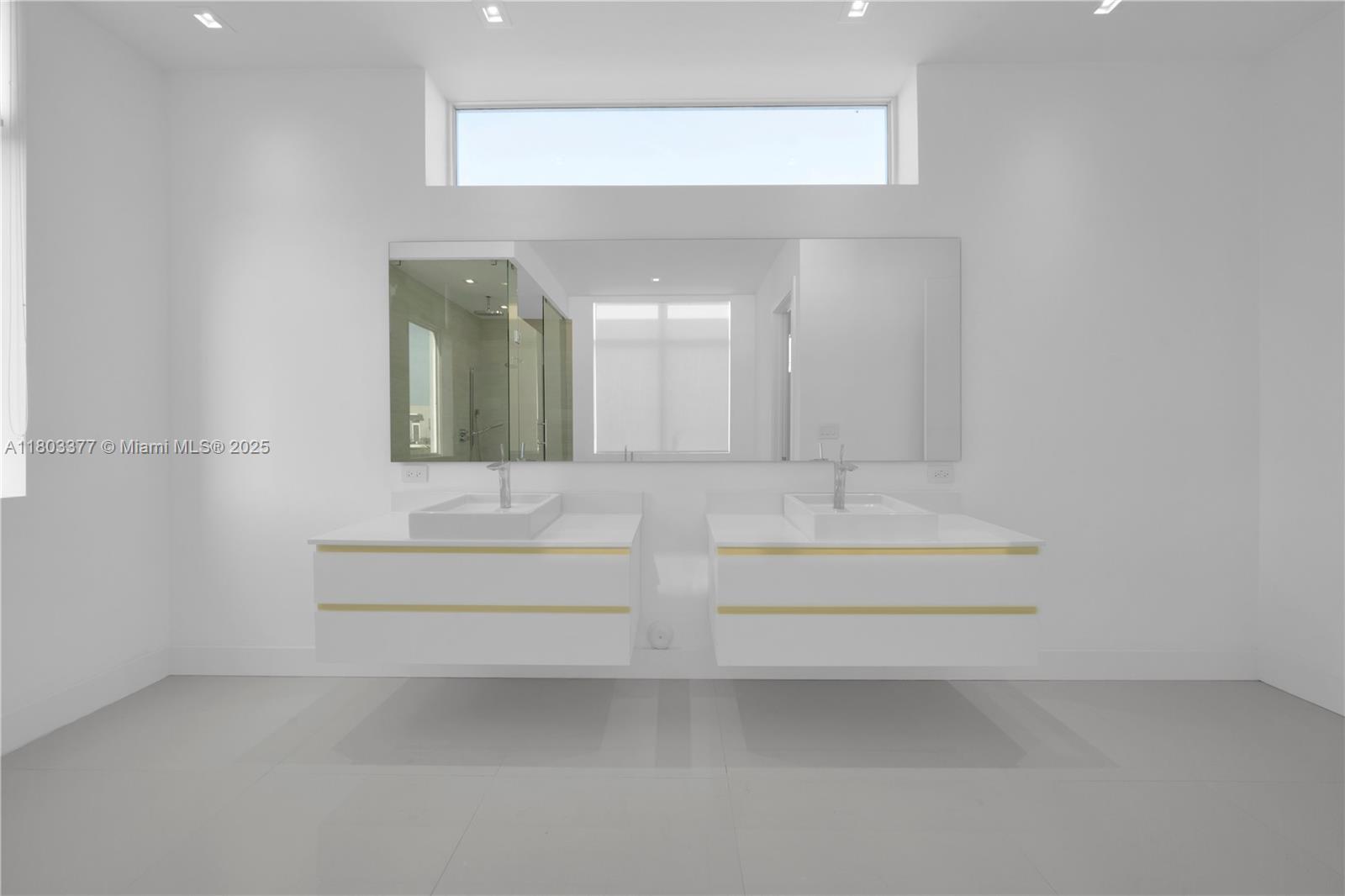 GRAND FLORIDIAN ESTATES - Residential