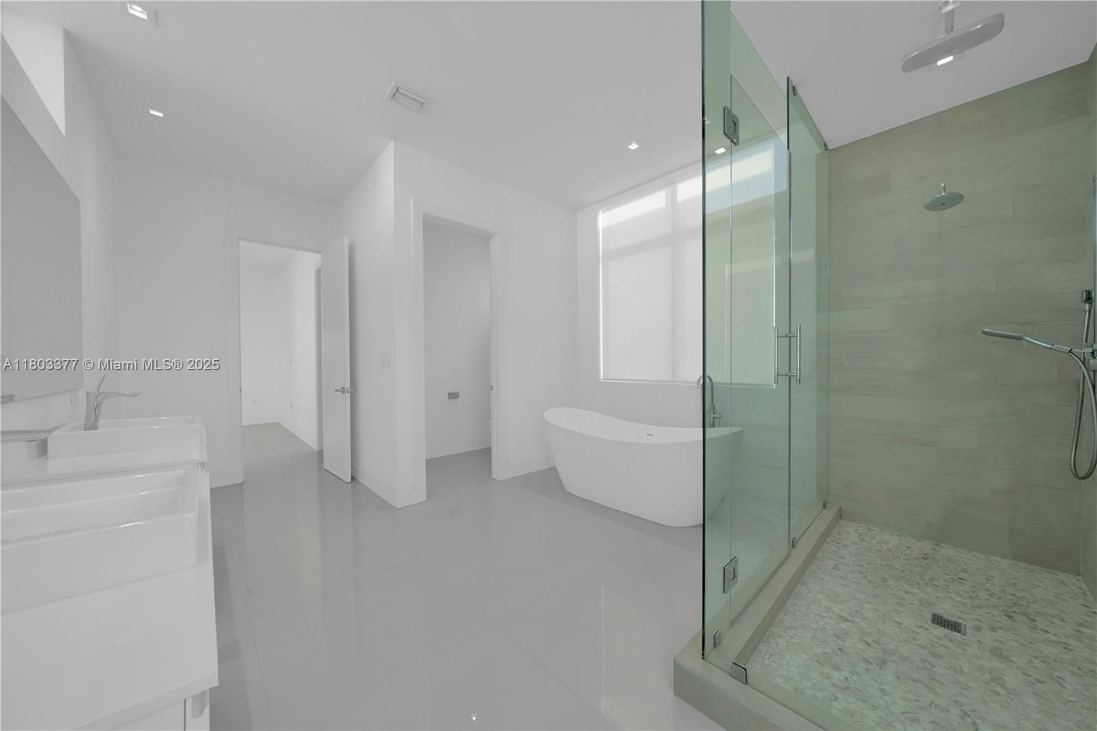 GRAND FLORIDIAN ESTATES - Residential