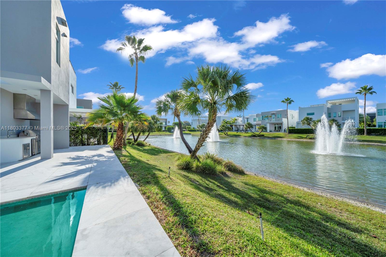 GRAND FLORIDIAN ESTATES - Residential