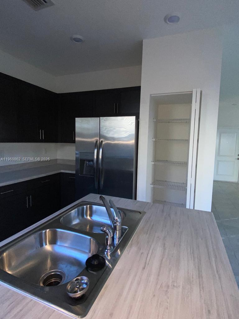 PINE ISLE - Residential