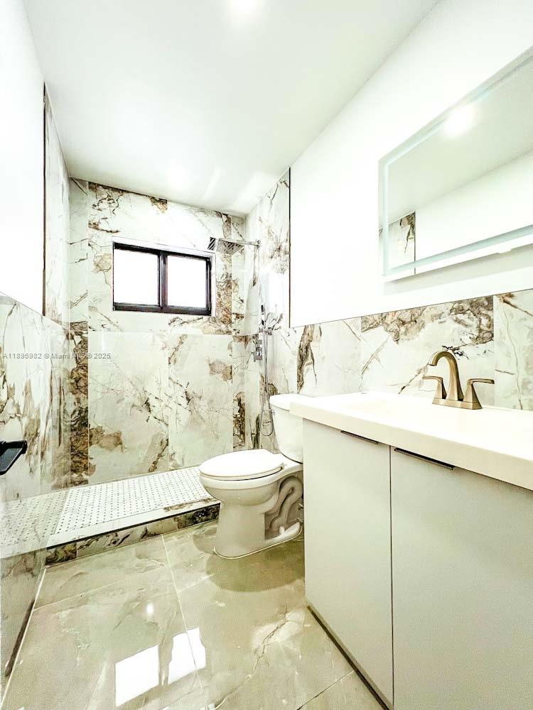 BOULEVARD ESTATES AMEN - Residential