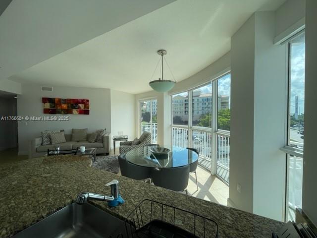 DOWNTOWN DADELAND CONDO N - Residential