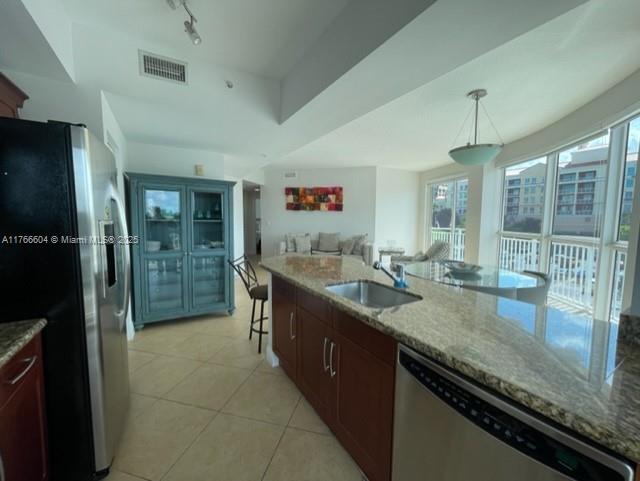 DOWNTOWN DADELAND CONDO N - Residential
