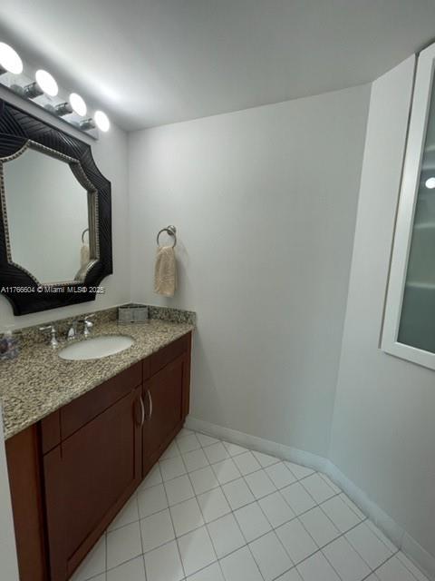 DOWNTOWN DADELAND CONDO N - Residential
