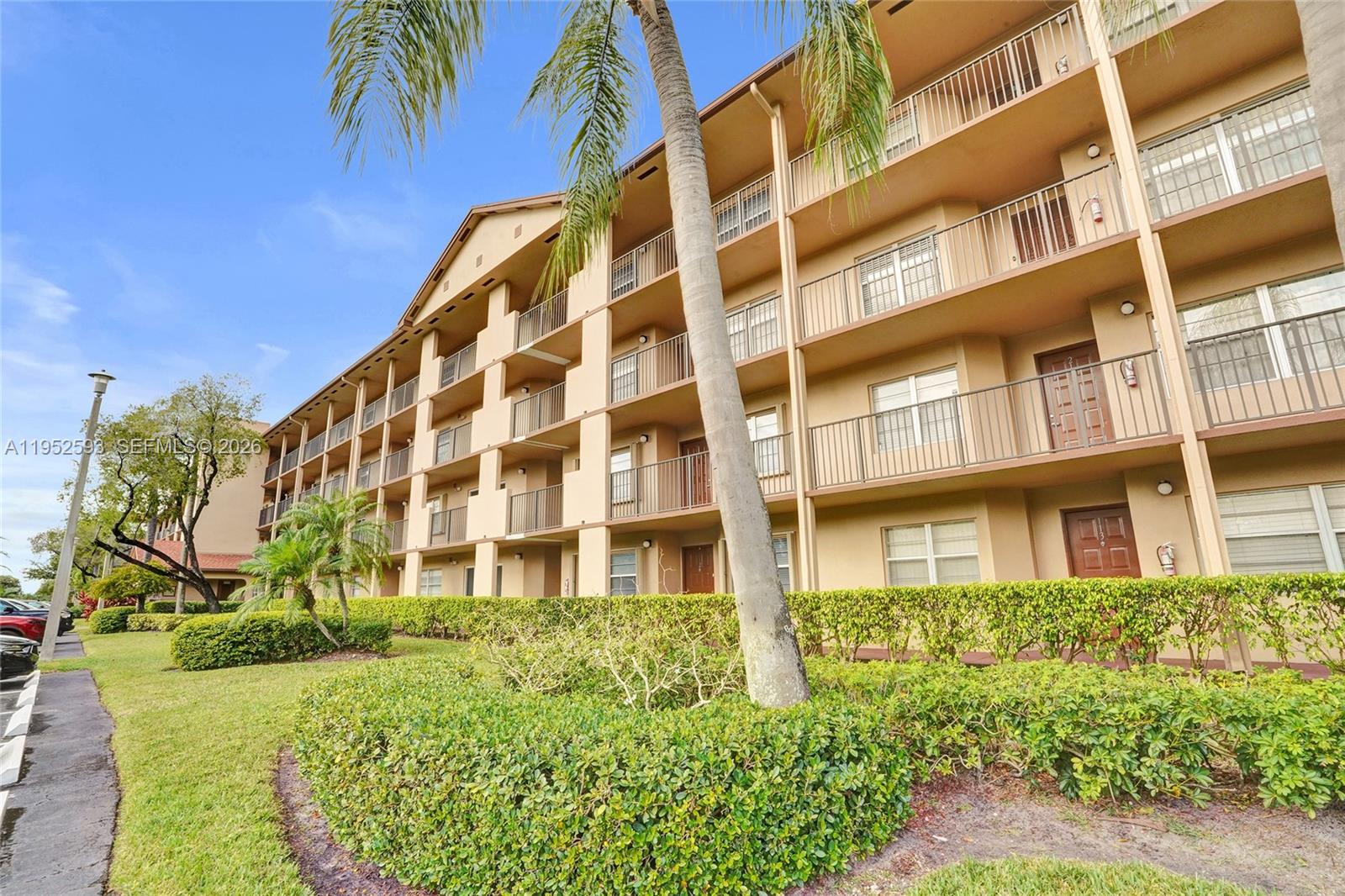 IVANHOE EAST AT CENTURY V - Residential