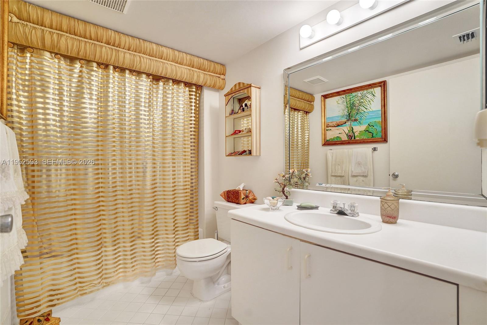 IVANHOE EAST AT CENTURY V - Residential