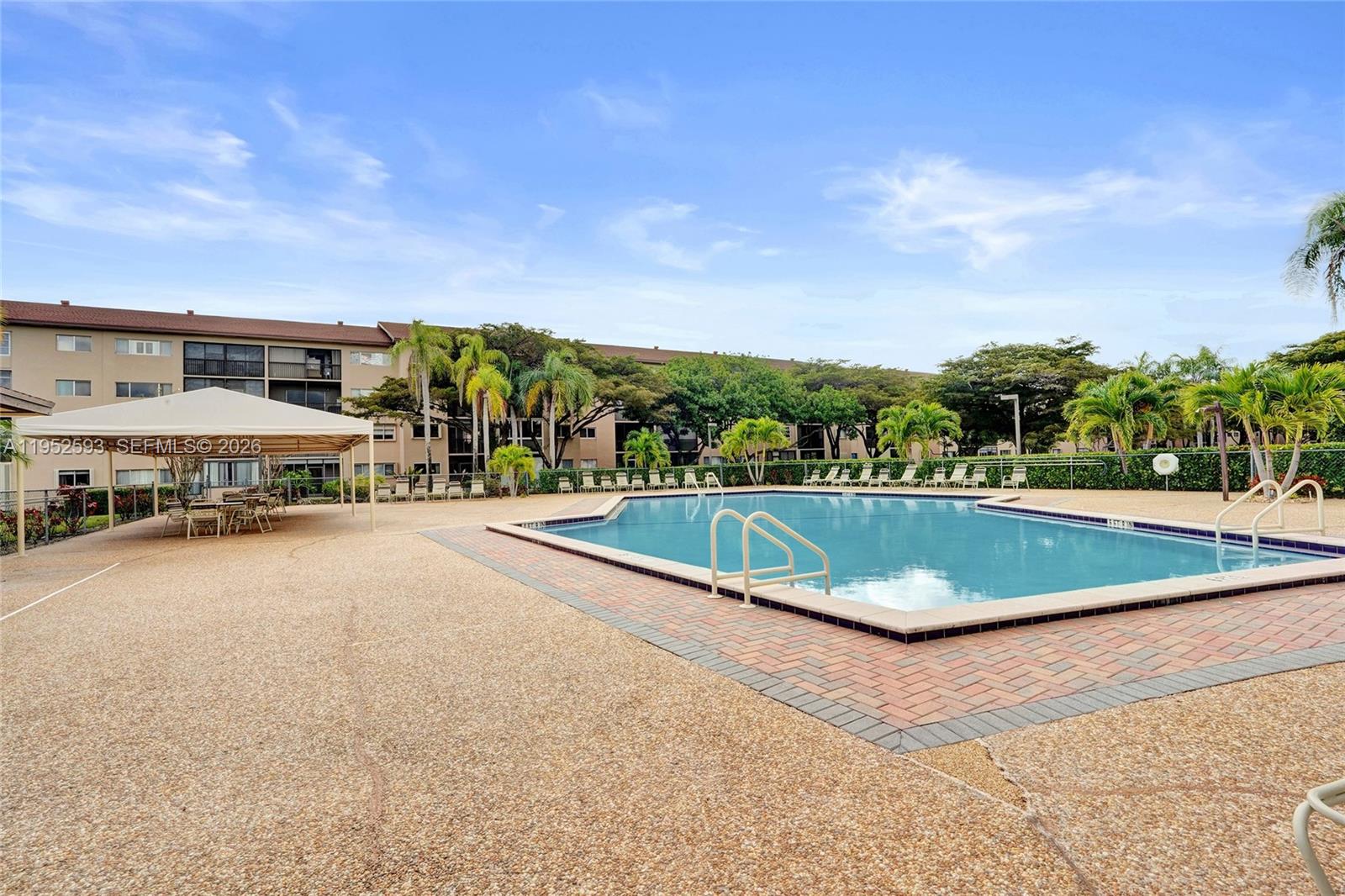 IVANHOE EAST AT CENTURY V - Residential